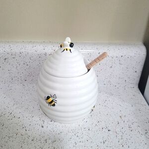 1990s Ceramic Honey Pot with Wooden Dipper - Honey Drip Jar from White Market Fi
